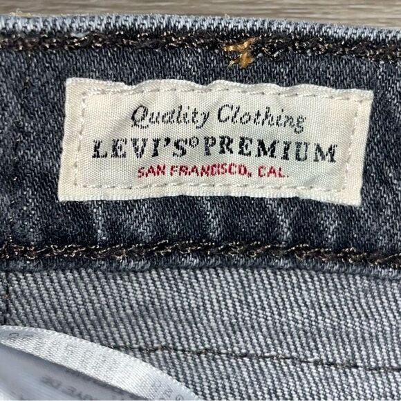 Women's Levi's 501 Charcoal Black Denim Cutoff Shorts - Picture 5 of 15